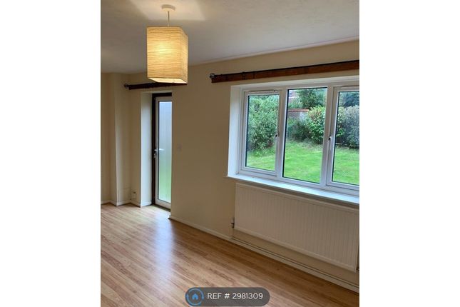 Angelica Road, Guildford photo 3