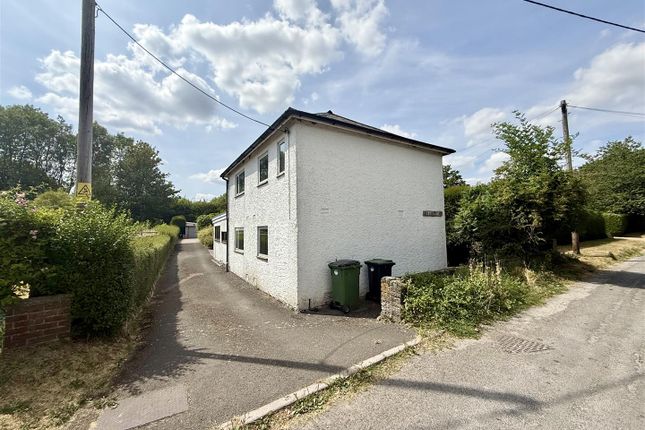 4-bed house on Pipp Lane, The Street, Devizes, £225,000