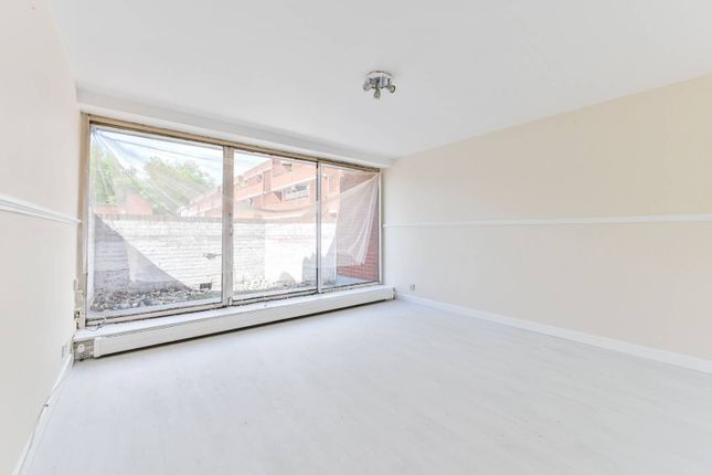 Polygon Road, Somers Town photo 2