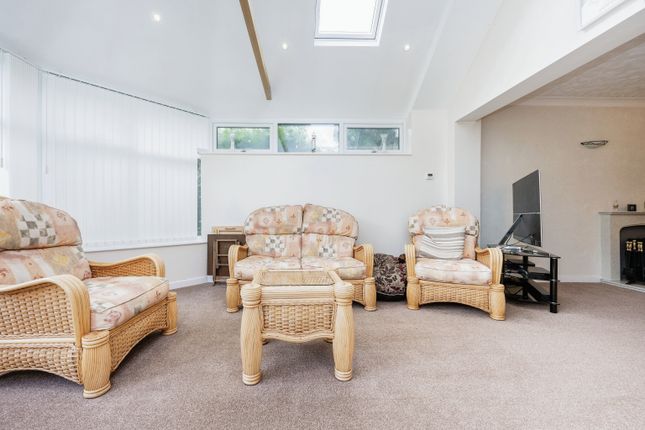 Bungalow for sale in Balmoral Avenue, Bedford