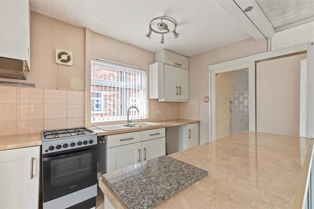 11, Maple Avenue, Nottingham photo 4