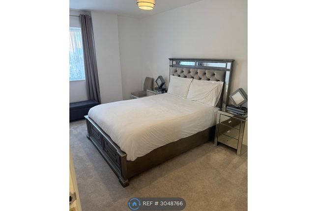 Focus Apartment  Harrow View, London photo 3