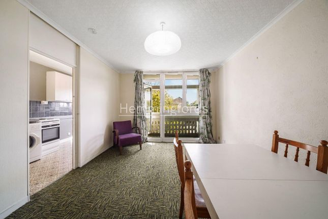 21 Stelfox House, Penton Rise, London photo 4