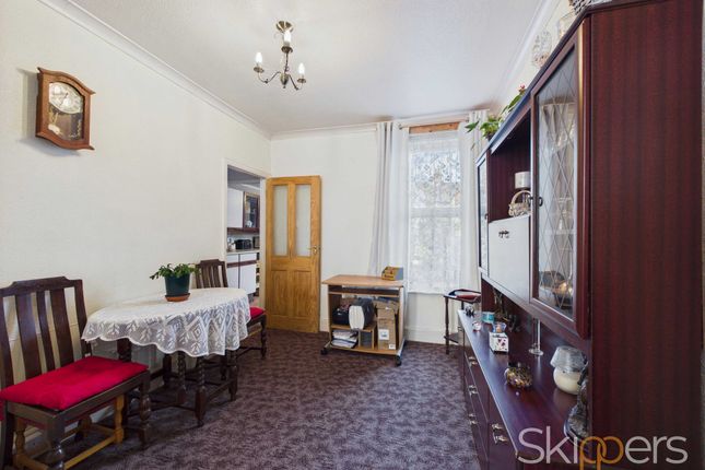6 St. Georges Road, Folkestone photo 3