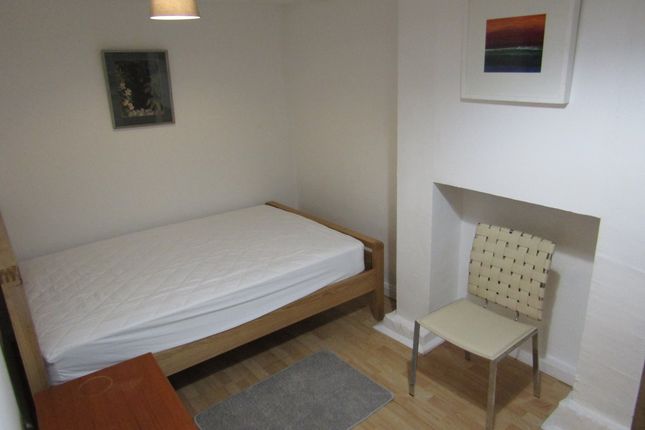 8, Gloucester Street, Brighton photo 5