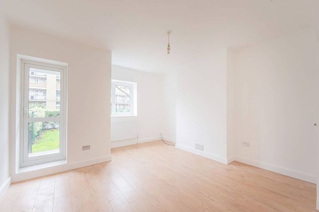 Thumbnail Flat for sale in Burgess Street, Limehouse, London