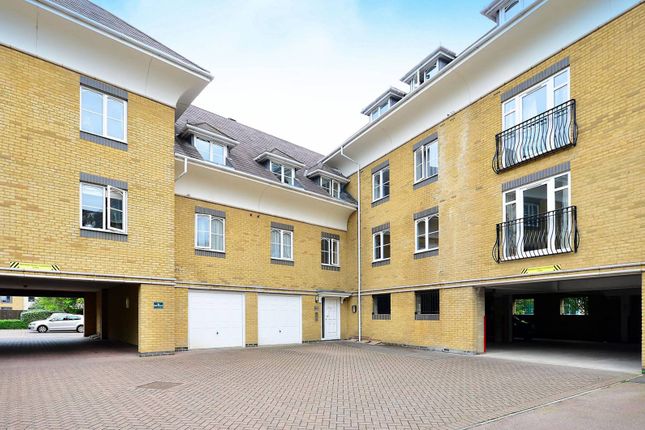 Thumbnail Flat for sale in Century Court, Woking