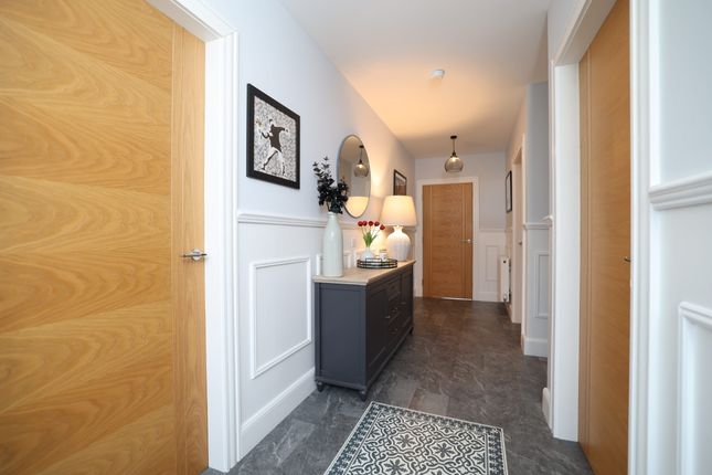 16, Swan Mews, Eglinton Park photo 4