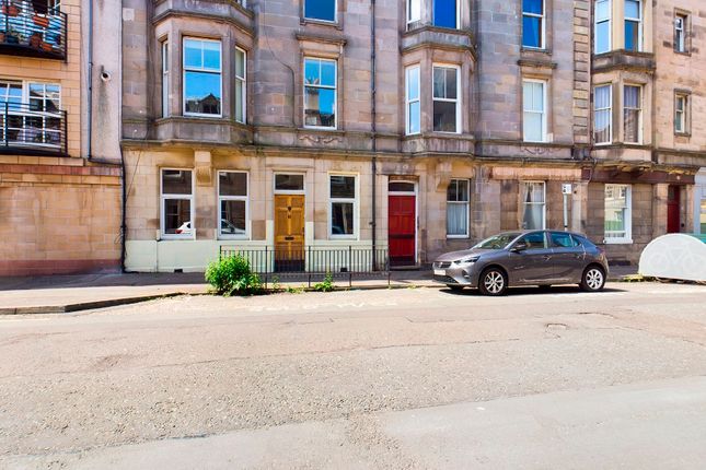 Thumbnail Flat to rent in Blackwood Crescent, Edinburgh