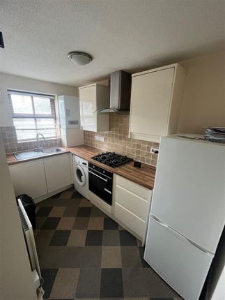 6, Fountain Court, Hill Lane, Winchester photo 2