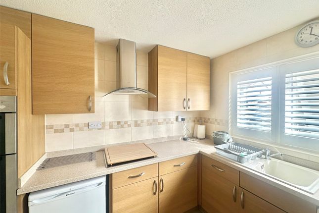 Pembroke Close, Somerset photo 2