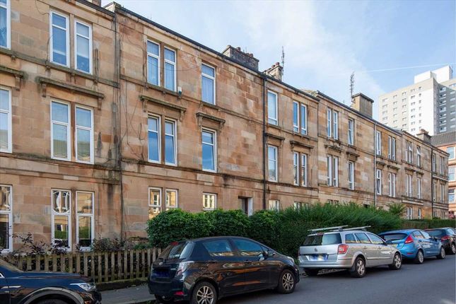 Thumbnail Flat for sale in Grantley Street, Shawlands, Glasgow