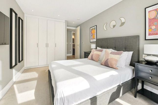 1-bed flat on 7, Trinity Way, Manchester, £275,000