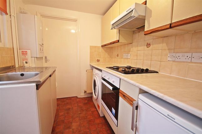 4, Clyde Street, Canterbury photo 5