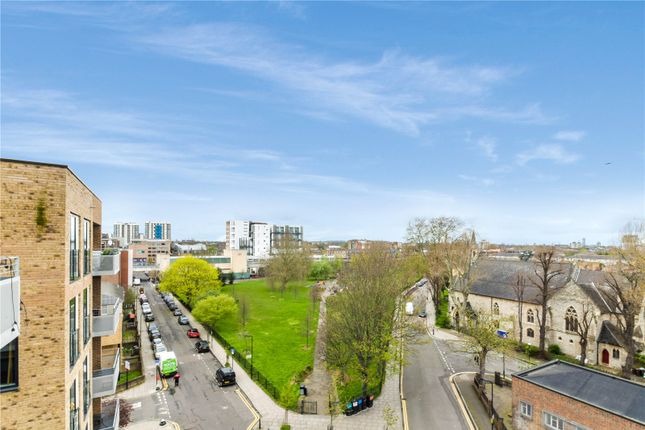 Flat for sale in City Mill Apartments, Lee Street, Haggerston, London