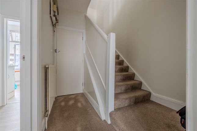 612B, London Road, Westcliff-On-Sea photo 2