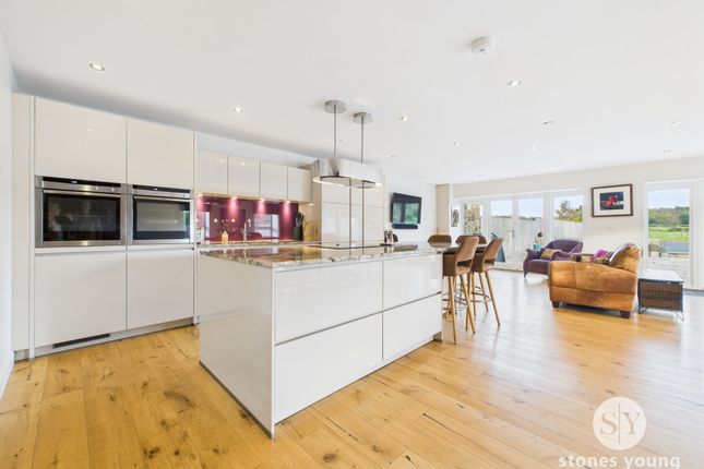 5 De Tabley Mews Blackburn Road, Preston photo 4