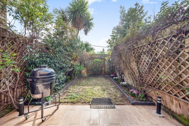 13, Torrington Place, London photo 4