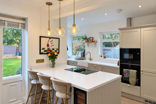 15 Willow Road, Manchester photo 4