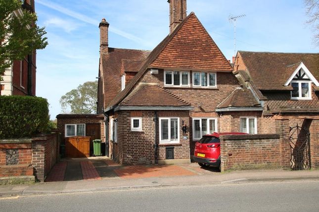 Thumbnail Detached house for sale in Church Street, Leatherhead