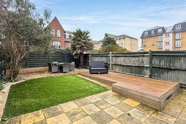 15, San Diego Way, Eastbourne photo 4