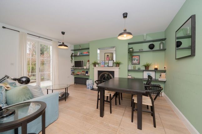 2-bed flat on Basement Flat, 184, Westbourne Park Road, London, £745,000