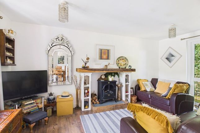 1 Trevithick Court, Tolroy Road, Hayle photo 2