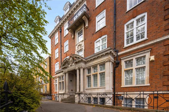 Flat for sale in Tredegar House, Bow Road, London