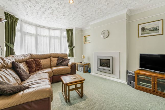 60, Farmfield Road, Cheltenham photo 2