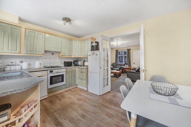 7, Clayshotts Drive, Witham photo 4