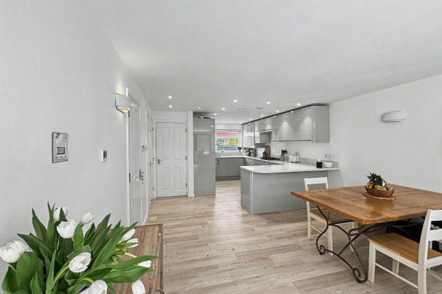 11 Dunstan Glade, St Johns Road, Orpington photo 4
