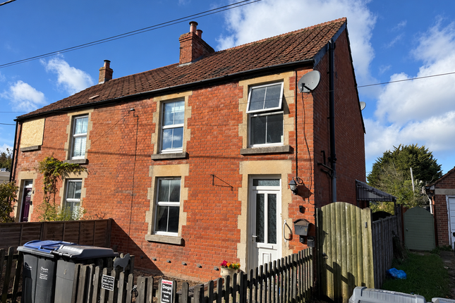 3-bed semi-detached on Redpit, Westbury, £325,000