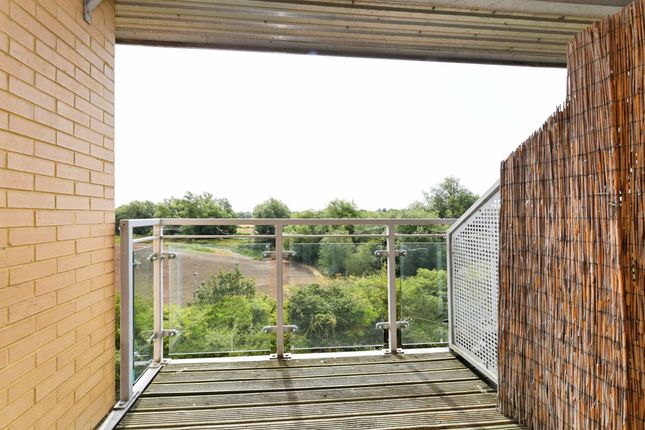 108, Lockside Marina, Chelmsford photo 3