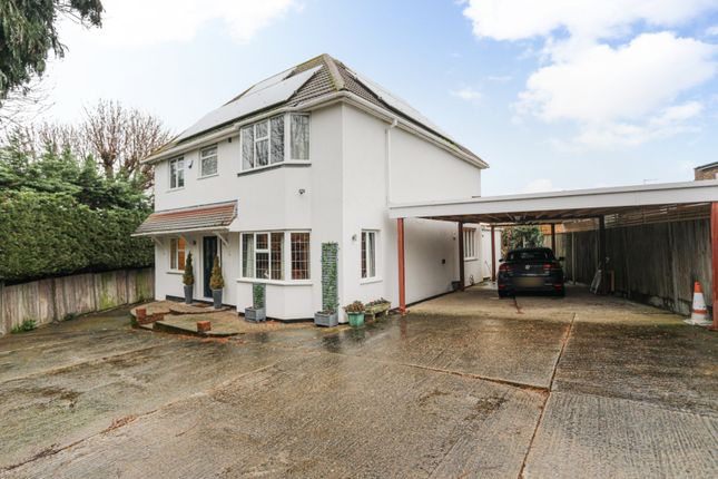 5-bed house on Yakwilla House,, Albion Close, Kent, £725,000