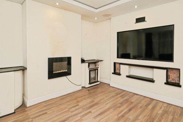 12, Coldean Lane, Brighton photo 3