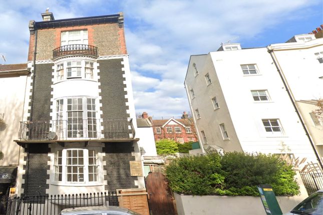 Thumbnail Property to rent in Upper Rock Gardens, Brighton, East Sussex