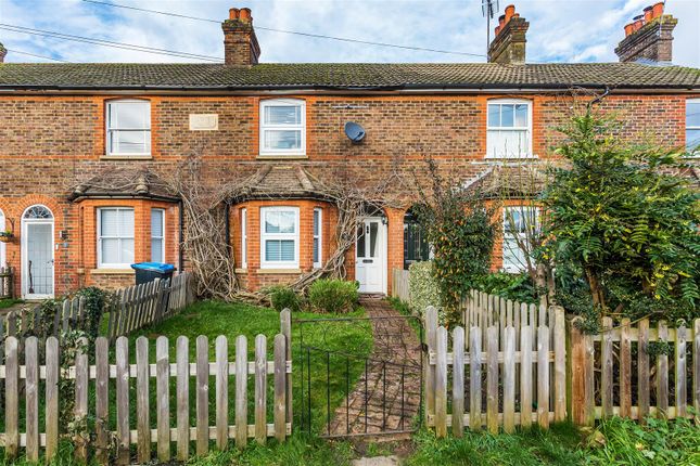 Thumbnail Cottage for sale in Southview Cottages, Holland Lane, Hurst Green, Oxted