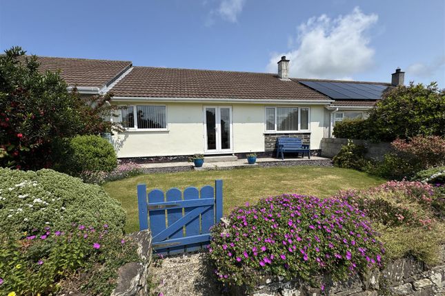 2-bed house on 3, Rose Meadows, Truro, £330,000