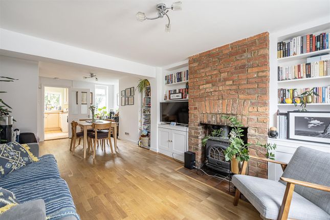 28, Cravells Road, Harpenden photo 3