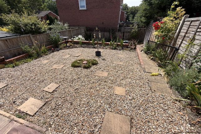 39, Gittens Drive, Shropshire photo 4