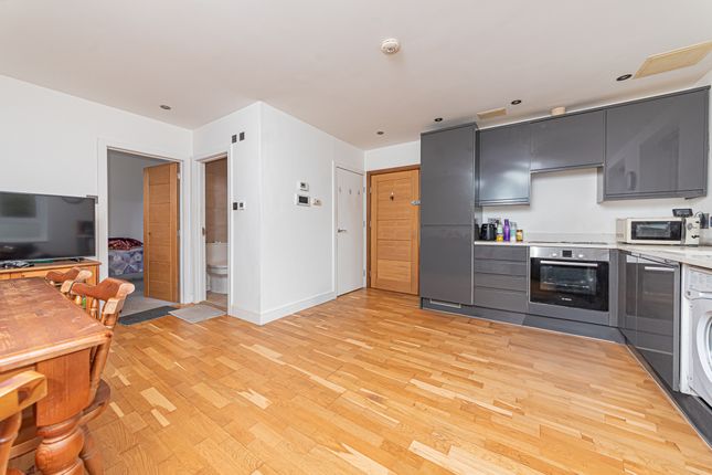1 Marlborough House, Park Street, Camberley photo 4