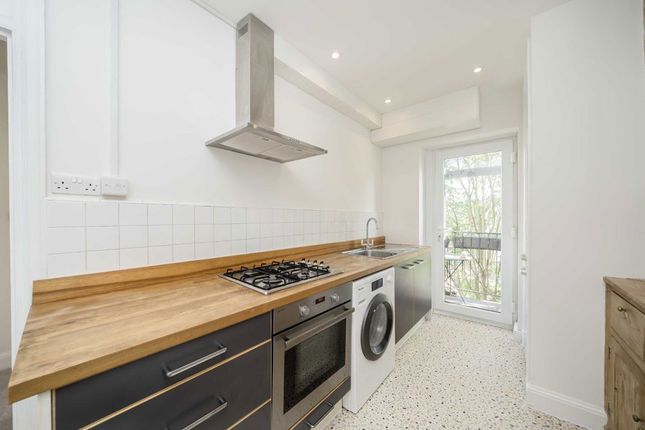 Flat 6, Coram Mansions, 64-68, Millman Street, London photo 3