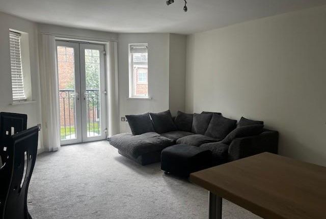 Monton Road, Monton photo 4