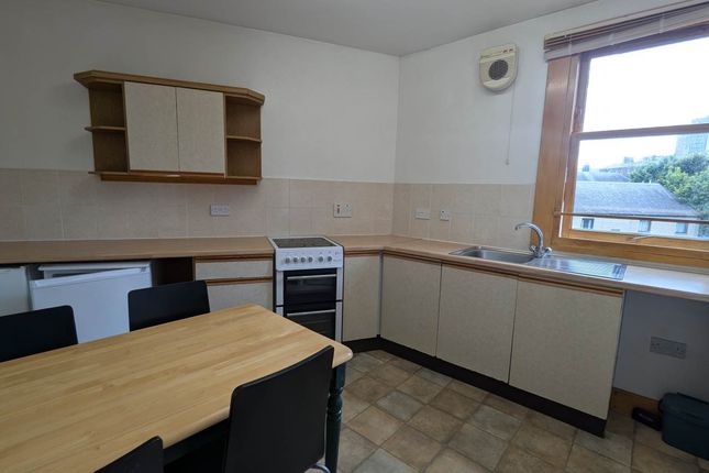 4F Westport, Dundee photo 4