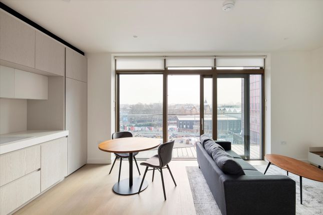Luma House, London photo 4