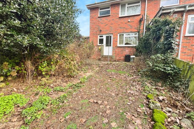 16, Brookside Crescent, Ventnor photo 2