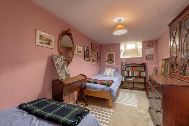 Flat for sale in Heriot Row, New Town, Edinburgh