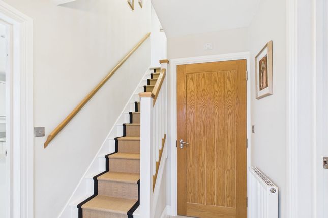 23 Baker Drive, Lincoln photo 2