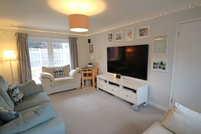 2 New Captains Road, West Mersea, West Mersea photo 4