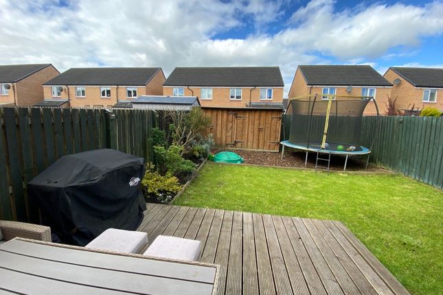 91, Dalwhamie Street, Kinross photo 3